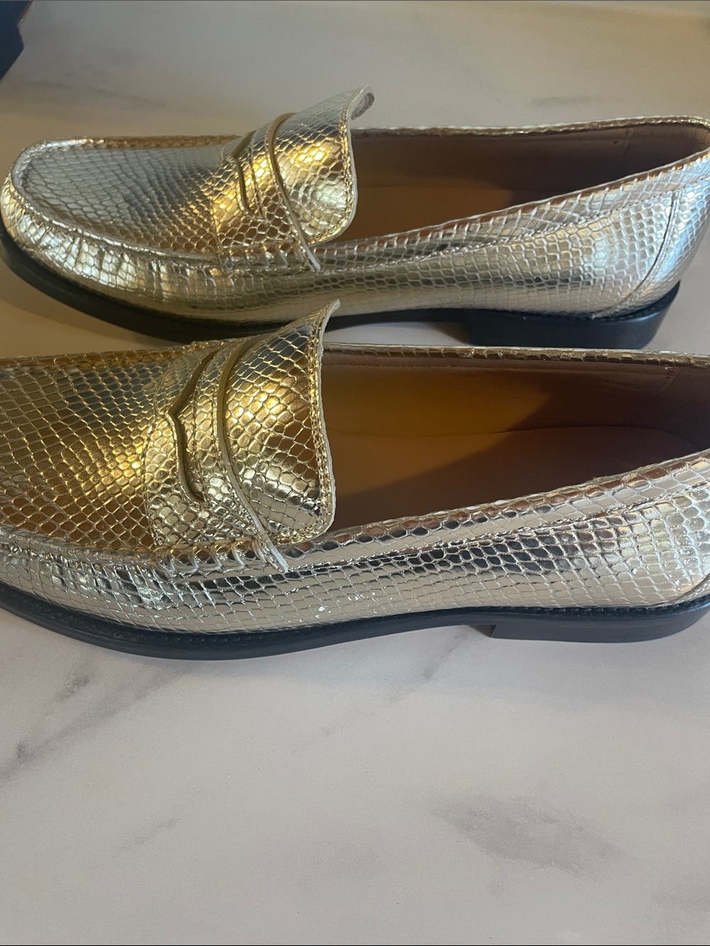 Cole Haan Gold Metallic Snake Print Size 9.5